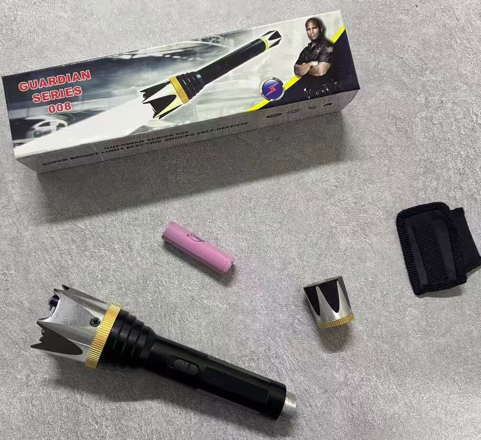 狼牙008高压电棍