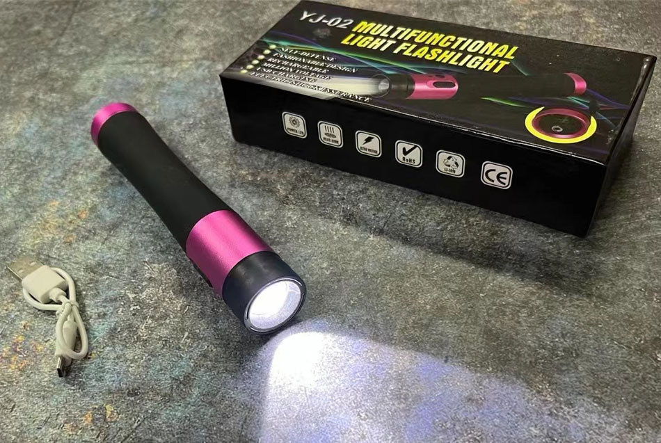 女士防身电击棒